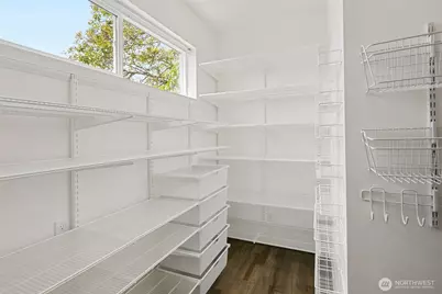 221 NW 50th Street, Seattle, WA 98107 - Photo 11