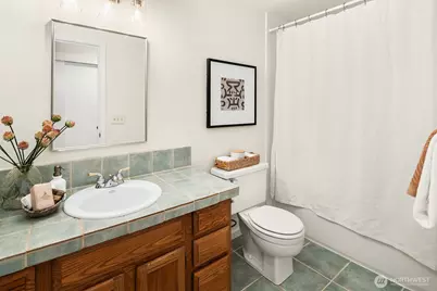 11831 SE 87th Street, Newcastle, WA 98056 - Photo 19