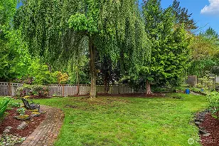 11831 SE 87th St, Newcastle, WA 98056 - Photo 29