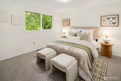 11831 SE 87th Street, Newcastle, WA 98056 - Photo 17