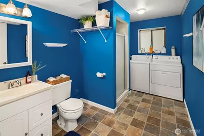 11831 SE 87th Street, Newcastle, WA 98056 - Photo 23