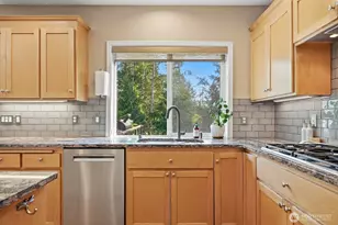 11720 201st Pl NE, Redmond, WA 98053 - Photo 13