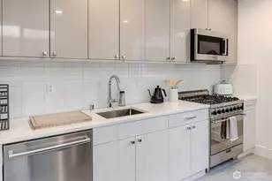 2660 9th Ave W, Seattle, WA 98119 - Photo 27