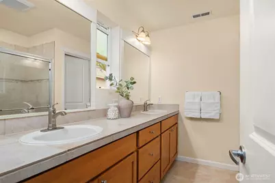 8205 233rd Place NE, Redmond, WA 98053 - Photo 13