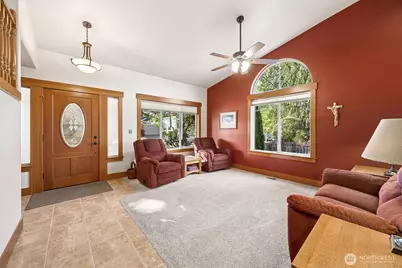 13811 68th Avenue Ct E, Puyallup, WA 98373 - Photo 5