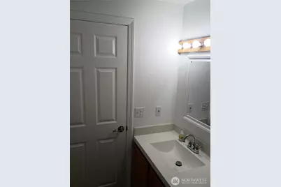 10501 8th Avenue NE #115, Seattle, WA 98125 - Photo 7