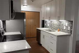 10501 8th Ave NE, Seattle, WA 98125 - Photo 3