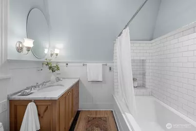 610 16th Avenue E, Seattle, WA 98112 - Photo 23