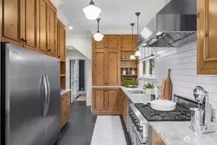 610 16th Ave E, Seattle, WA 98112 - Photo 15