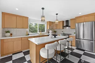 4238 28th Pl W, Seattle, WA 98199 - Photo 9