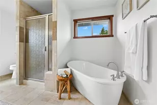 8118 NE 126th St, Kirkland, WA 98034 - Photo 23