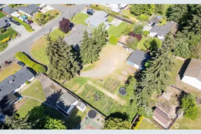 8906 35th Street W, University Place, WA 98466 - Photo 37