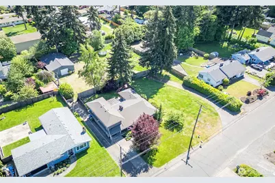 8906 35th Street W, University Place, WA 98466 - Photo 35