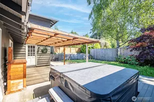 8906 35th St W, University Place, WA 98466 - Photo 25