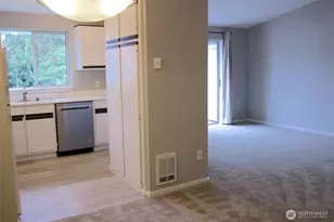 7453 Newcastle Golf Club Rd, Newcastle, WA 98059 - Photo 5