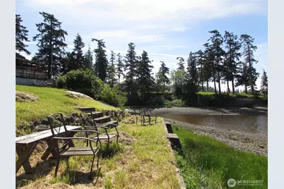 6728 Totem Beach Loop Road, Tulalip, WA 98271 - Photo 33