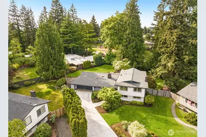 12532 SE 70th Street, Newcastle, WA 98056 - Photo 17