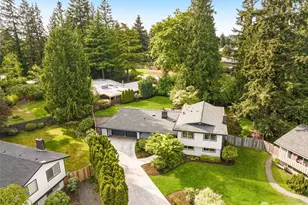 12532 SE 70th St, Newcastle, WA 98056 - Photo 17