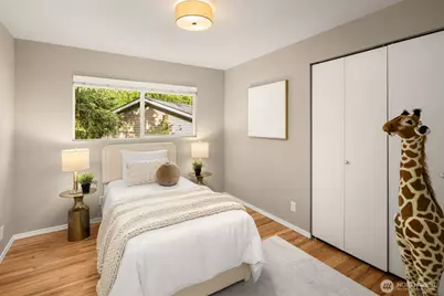 12532 SE 70th Street, Newcastle, WA 98056 - Photo 13