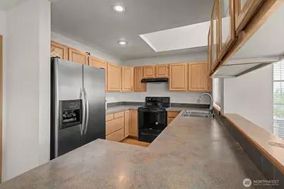 313 Peach Avenue, Sunnyside, WA 98944 - Photo 11
