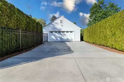1135 Bonsella Street, Walla Walla, WA 99362 - Photo 31
