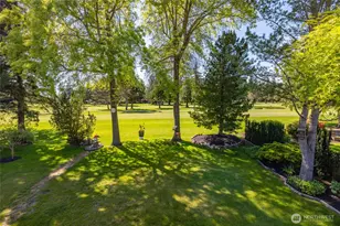 12472 Eagle Dr, Burlington, WA 98233 - Photo 11