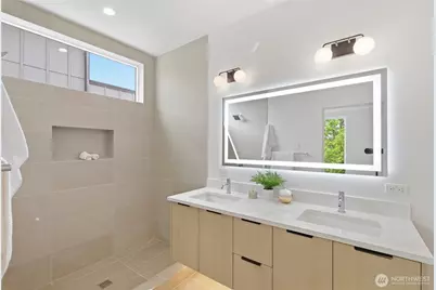 6217 9th Avenue NE, Seattle, WA 98115 - Photo 21