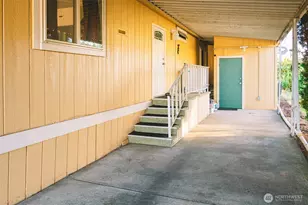 3611 I St NE, Auburn, WA 98002 - Photo 31