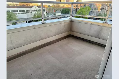 4528 8th Avenue NE #4B, Seattle, WA 98105 - Photo 15