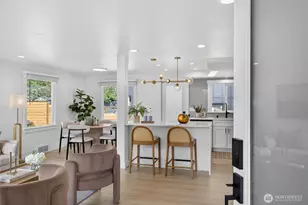 3402 48th Ave SW, Seattle, WA 98116 - Photo 9
