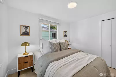 3402 48th Avenue SW, Seattle, WA 98116 - Photo 13