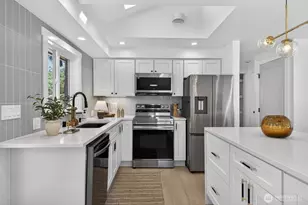 3402 48th Ave SW, Seattle, WA 98116 - Photo 5