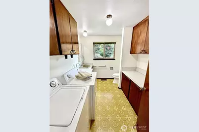 2106 Eastside Street NE, Olympia, WA 98506 - Photo 17
