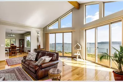 2364 Strawberry Point Road, Oak Harbor, WA 98277 - Photo 9