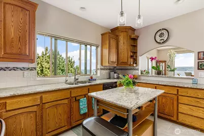 2364 Strawberry Point Road, Oak Harbor, WA 98277 - Photo 15