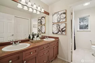 2038 30th Ln NE, Issaquah, WA 98029 - Photo 31