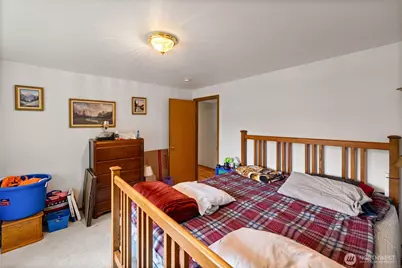 921 Erin Lane W, Eatonville, WA 98328 - Photo 25