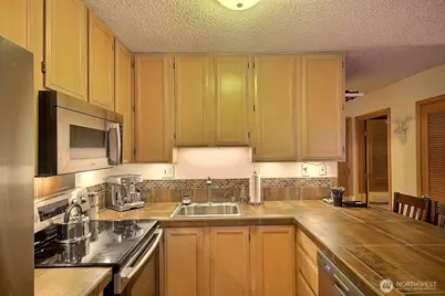 220 Tanner Way #C104, Snoqualmie Pass, WA 98068 - Photo 11