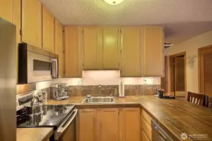 220 Tanner Way, Snoqualmie Pass, WA 98068 - Photo 11