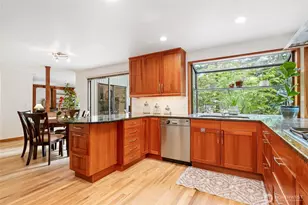 3903 142nd Pl NE, Bellevue, WA 98007 - Photo 13