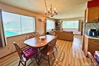21928 SE 436th Street, Enumclaw, WA 98022 - Photo 7