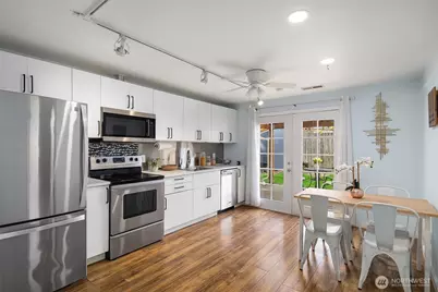 3912 S Orcas Street, Seattle, WA 98118 - Photo 7