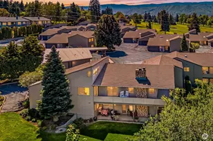 225 19th Street NE, East Wenatchee, WA 98802 - Photo 1