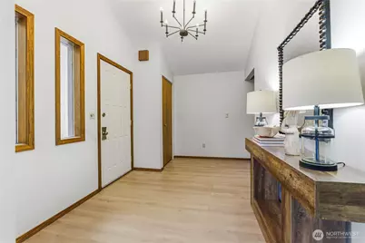 225 19th Street NE #20, East Wenatchee, WA 98802 - Photo 3