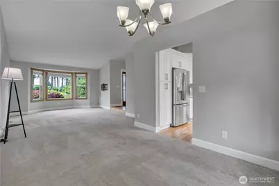 1125 S 258th Street, Des Moines, WA 98198 - Photo 5