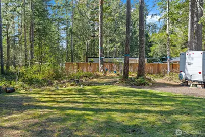 101 N Brook Lane, Hoodsport, WA 98548 - Photo 13
