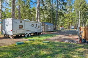 101 N Brook Ln, Hoodsport, WA 98548 - Photo 1