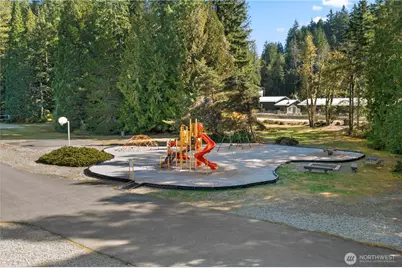 101 N Brook Lane, Hoodsport, WA 98548 - Photo 37