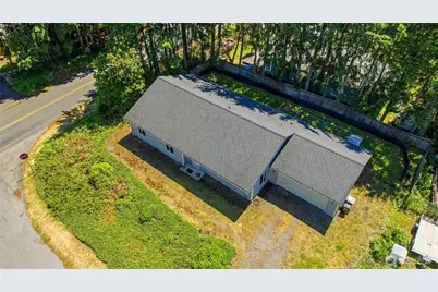 22022 131st Street Ct E, Bonney Lake, WA 98391 - Photo 5