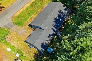 22022 131st St Ct E, Bonney Lake, WA 98391 - Photo 7